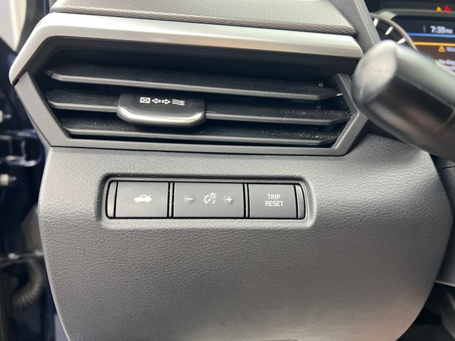 2023 Deep Blue Pearl Nissan Altima 2.5 SR AWD Sedan