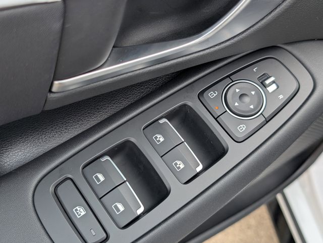 New 2026 White Hyundai SEL Sport image 11