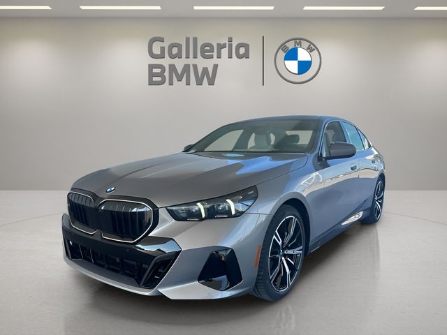 2026 BMW 5 Series 530i's photo