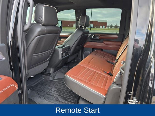 2024 GMC Sierra 3500HD Denali Ultimate
