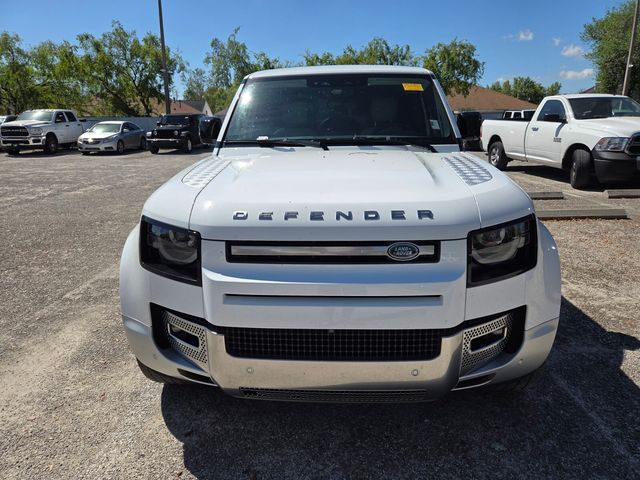 Used 2023 White Land Rover First Edition image 2