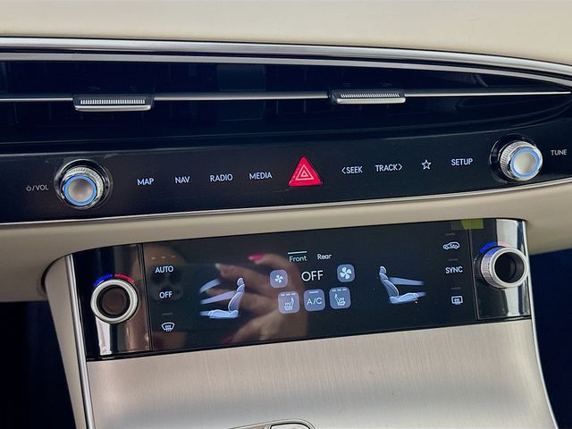 Thumbnail: 2026 Genesis GV70 - 14