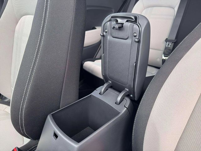 New 2026 Black Hyundai SEL image 18