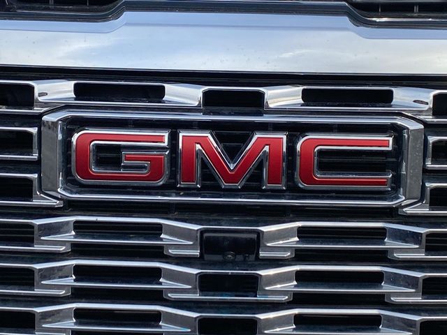 2024 GMC Sierra 3500HD Denali 32