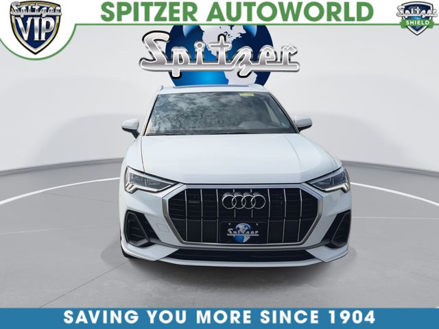 Used 2025  Audi Premium image 3