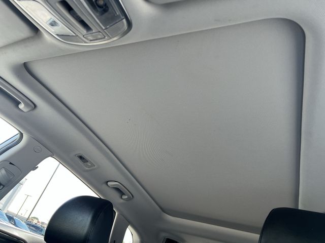 Used 2021 Silver Hyundai Ultimate image 18