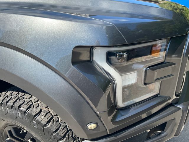 2018 Ford F-150 Raptor 16