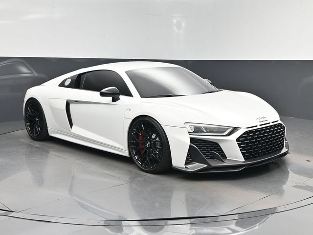 Ibis White 2018 Audi R8 Coupe Rear-Wheel Drive 7-Speed Automatic