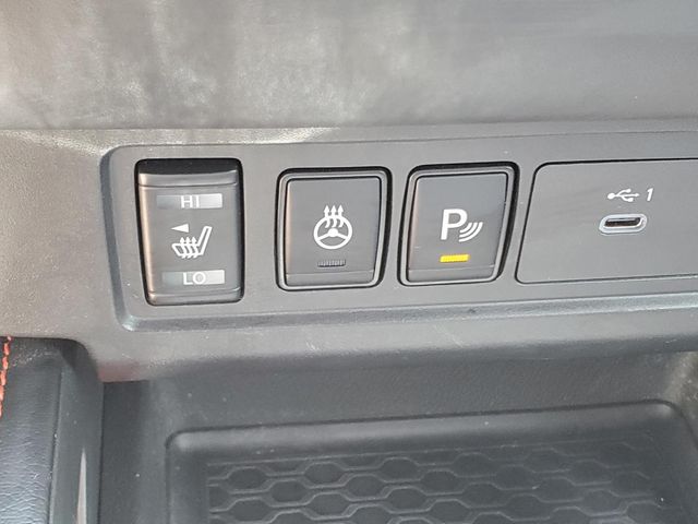 Used 2024 Nissan Frontier Truck
