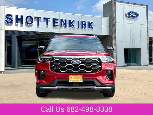 Used 2025 Ford Explorer SUV