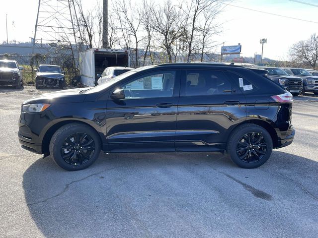 2024 Ford Edge SE 23