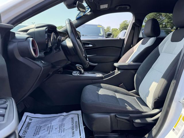 Used 2024 Chevrolet Trax SUV