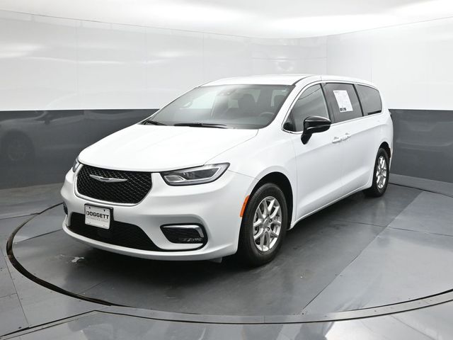 Bright White Clearcoat 2025 Chrysler Pacifica Select FWD Minivan Front-Wheel Drive 9-Speed Automatic