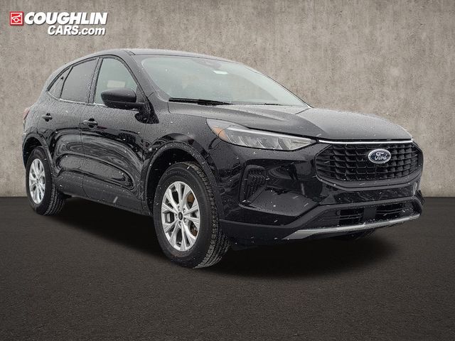 Black Metallic 2026 Ford Escape SUV / Crossover All-Wheel Drive 8-Speed Automatic