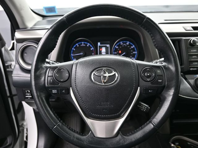 2018 Toyota RAV4 XLE 21