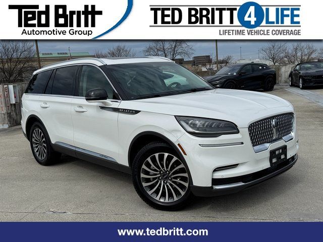 2022 Lincoln Aviator Standard AWD