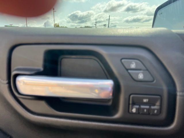 2019 GMC Sierra 1500 SLT - Quartz Metallic exterior view 16