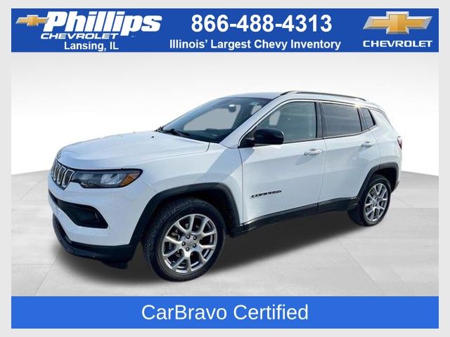 Bright White Clearcoat 2022 Jeep Compass Latitude Lux 4WD SUV / Crossover Four-Wheel Drive 9-Speed Automatic