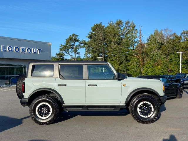 2024 Ford Bronco Badlands 8