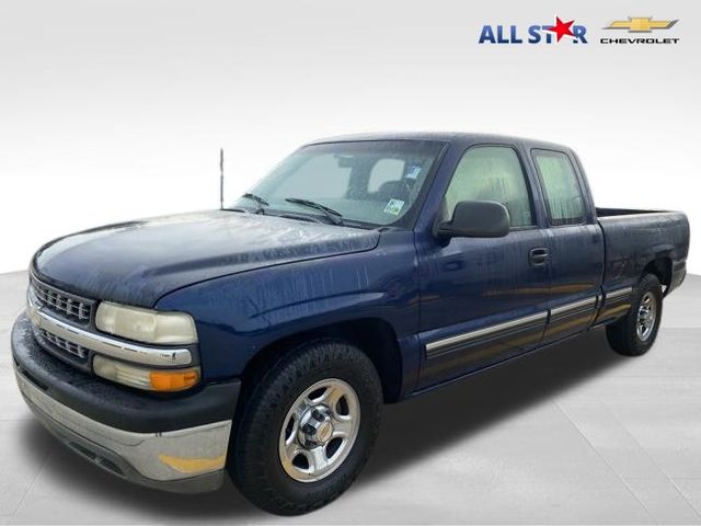 Indigo Blue Metallic 2002 Chevrolet Silverado 1500 Extended Cab RWD Pickup Truck Rear-Wheel Drive 4-Speed Automatic Overdrive