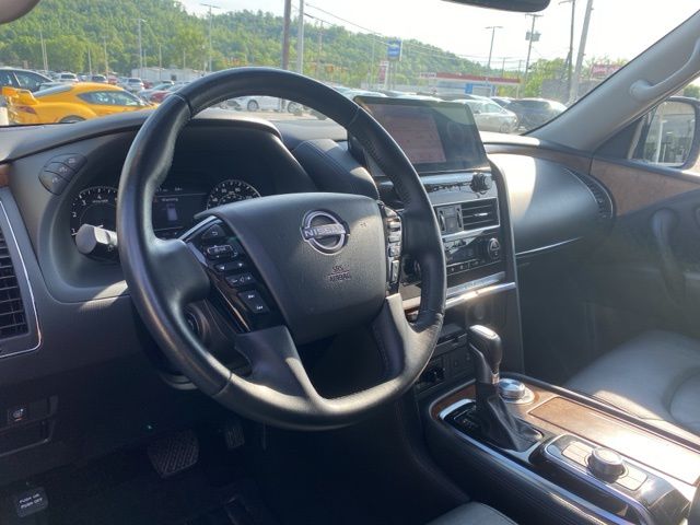 2023 Nissan Armada SL photo