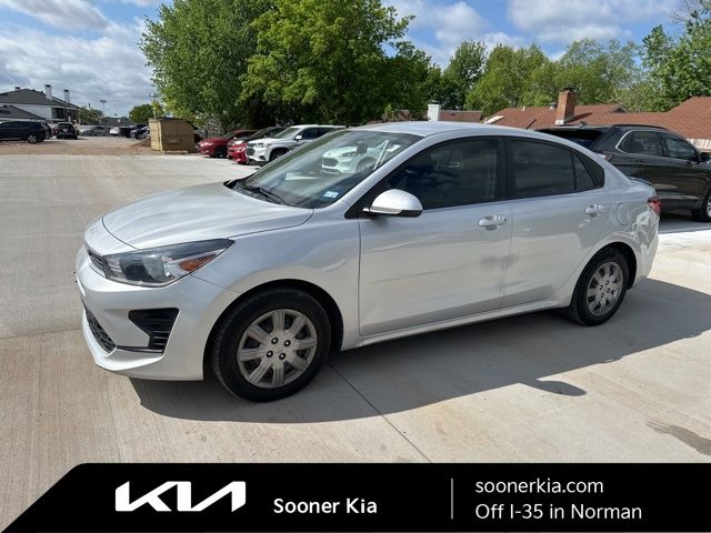Silky Silver 2022 Kia Rio LX FWD Sedan Front-Wheel Drive Continuously Variable Transmission