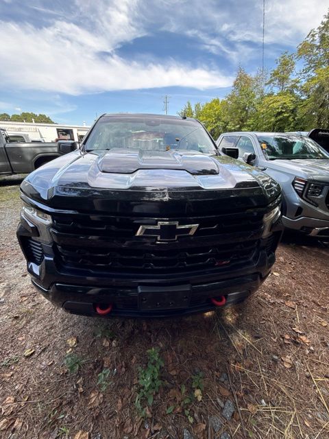 Used 2022 Gray Chevrolet LT Trail Boss image 2