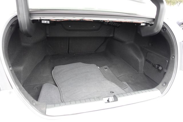 used 2018 Honda Clarity Plug-In Hybrid car, priced at $9,399