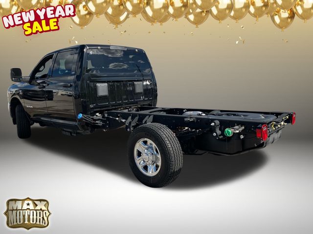 2023 Ram 3500 SLT 5