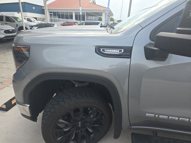2025 GMC Sierra 2WD Crew Cab Short Box Pro's photo