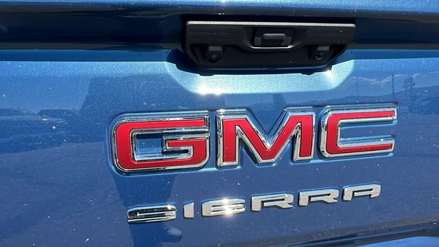 2024 GMC Sierra 1500 Pro 12