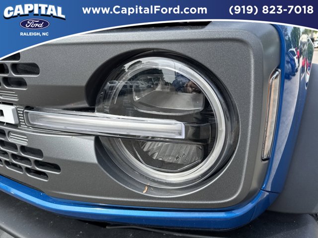Used 2025 Blue Ford Badlands image 11