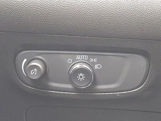 used 2025 Buick Encore GX car, priced at $28,606