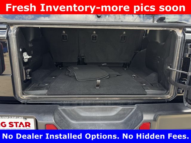 2024 Jeep Wrangler Rubicon Black at River Oaks CDJR