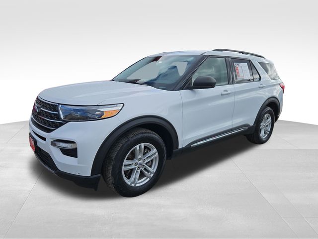 Oxford White 2022 Ford Explorer XLT AWD SUV / Crossover All-Wheel Drive Automatic