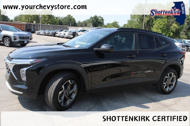 Used 2025 Chevrolet Trax SUV
