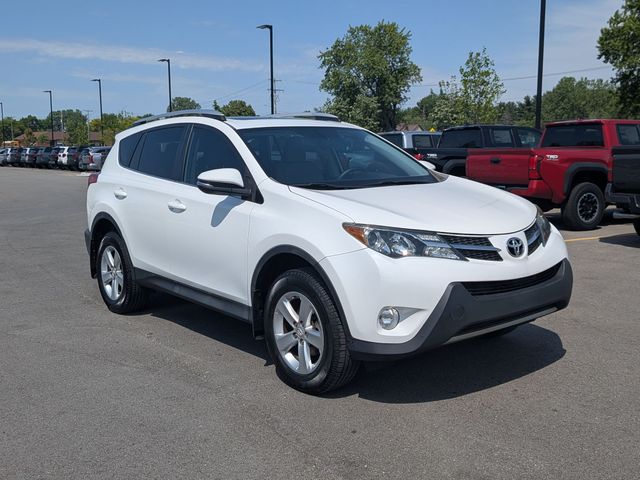 2014 Toyota RAV4 - Image 7