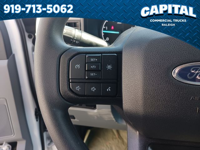 New 2026 Oxford White Ford F-450® XL image 21
