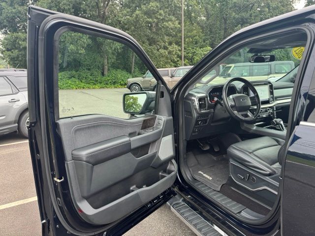 Used 2021 Blue Ford Lariat image 11