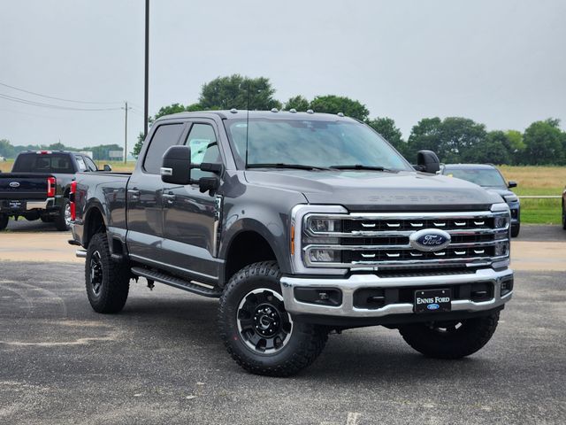 2025 Ford F-250SD Lariat photo