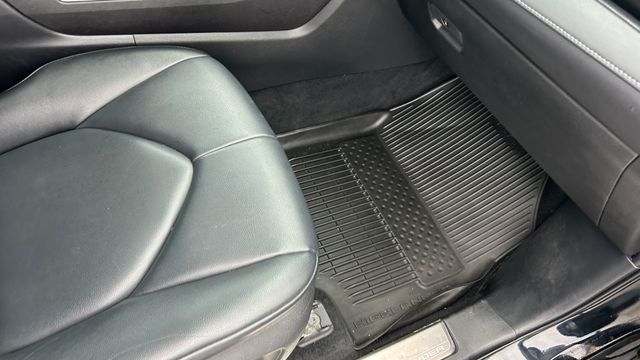 Used 2021 Toyota Highlander Hybrid SUV