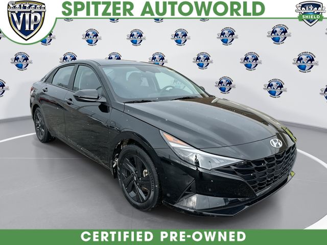 2023 Hyundai Elantra SEL FWD