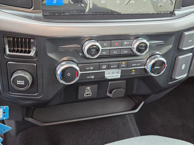 New 2026 Ford F-150 SuperCab 6.5' Box XLT