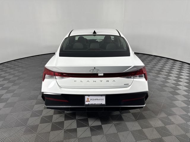 New 2025 Hyundai Elantra Hybrid For Sale in Indianapolis, IN