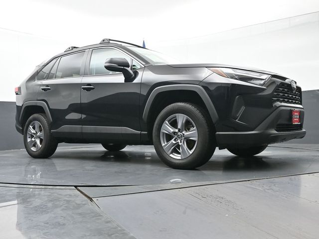 2022 Toyota RAV4 XLE 42