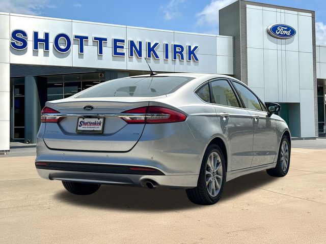 Used 2017 Silver Ford SE image 8
