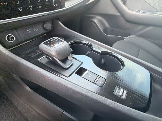 Used 2023 Nissan Rogue SUV