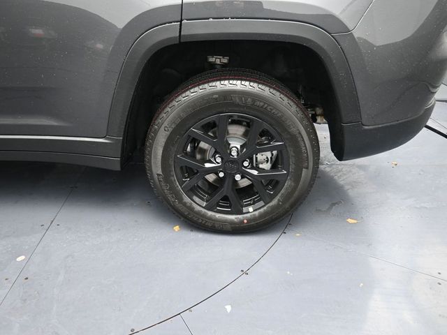 2026 Jeep Grand Cherokee Altitude - 6