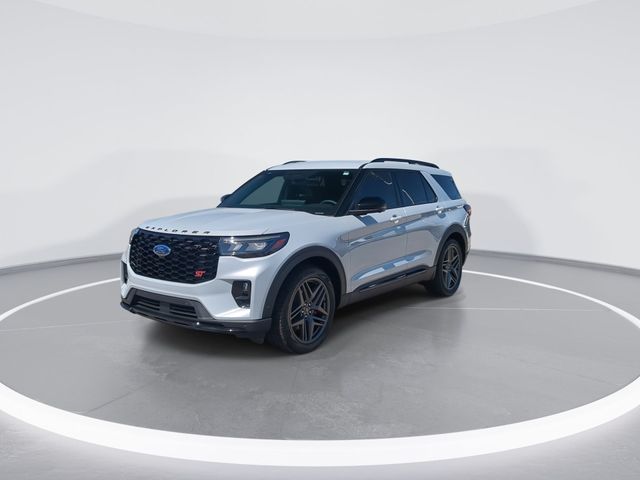 New 2026 Space White Metallic Ford ST image 4