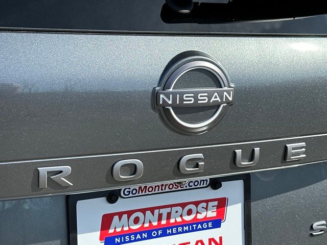 2024 Nissan Rogue SL 30